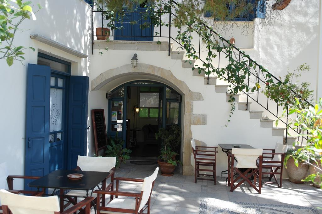 Kynthia Apartment